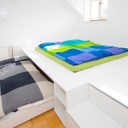 The Cute, Sunny Apartment In The Center +P Ljubljana Ngoại thất bức ảnh