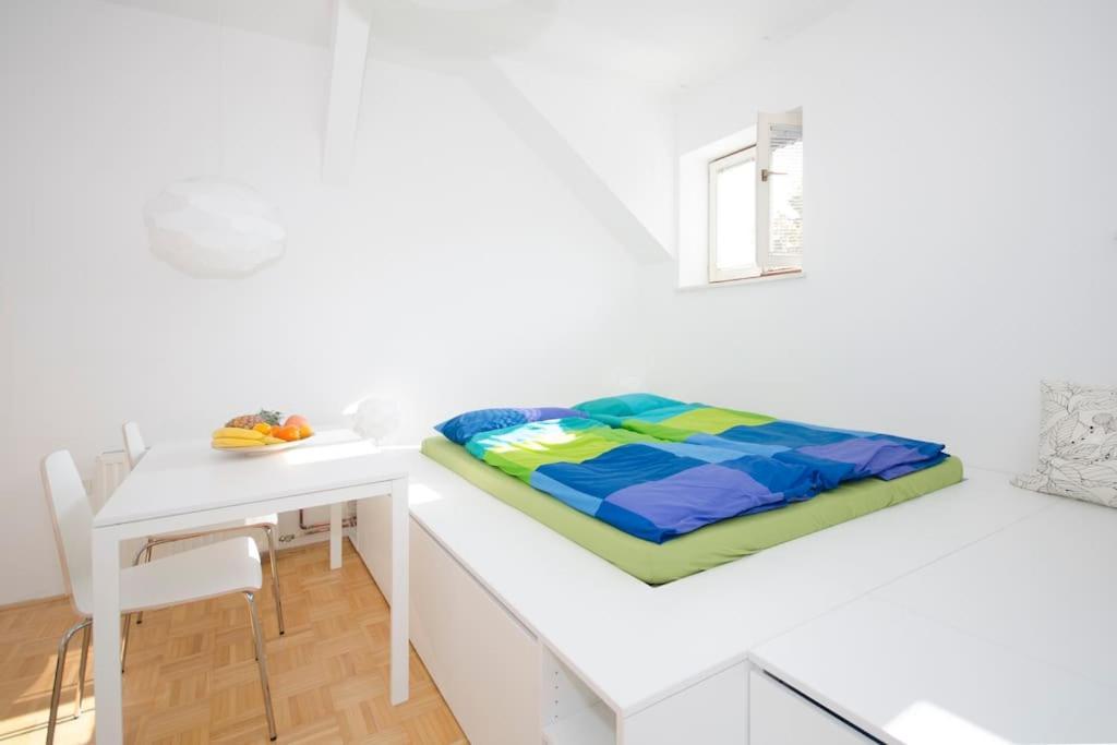 The Cute, Sunny Apartment In The Center +P Ljubljana Ngoại thất bức ảnh